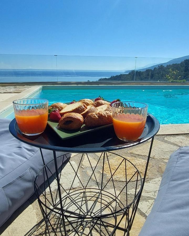 Apollo Romantic Sea View Villa Kivérion 外观 照片